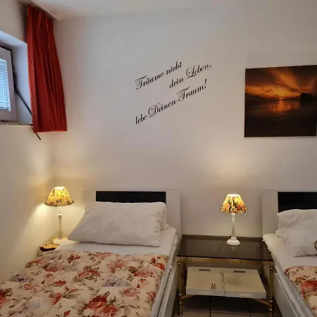 Museumstr 18, Whg 10 *